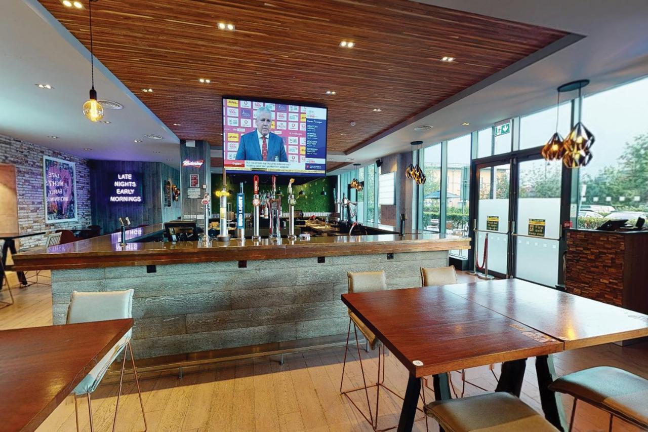 Village Hotel סוליהול מראה חיצוני תמונה